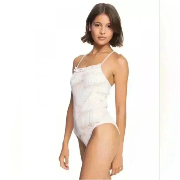Womens Roxy, size small one piece bathing suit in great condition!!! - Picture 1 of 4